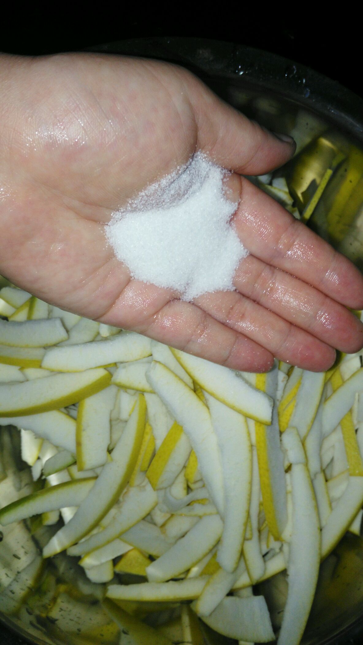 别再把它当成垃圾了简单几步就能变成甜甜的开胃零食家人都爱