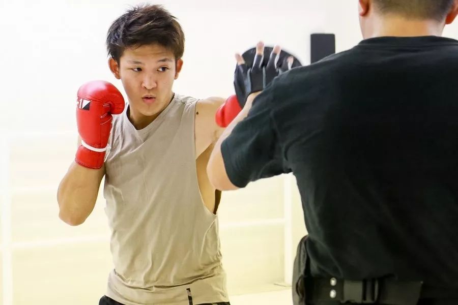 野杁正明坦言王鹏飞比赛为误判表明会比铁英华更快ko苏克猜