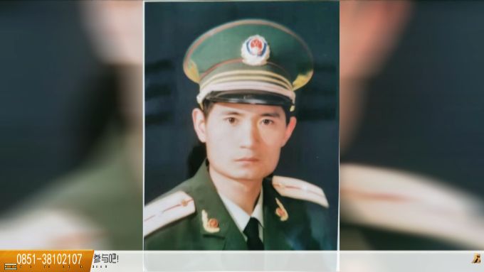 郑云华退伍不褪色转业从警铸忠诚