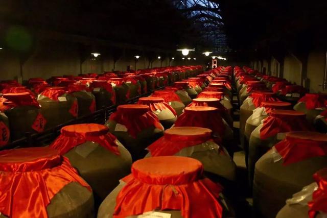 在酒史的宫殿漫步庄园航拍图片来了话不多说霸王醉酒的窖藏基地它也是