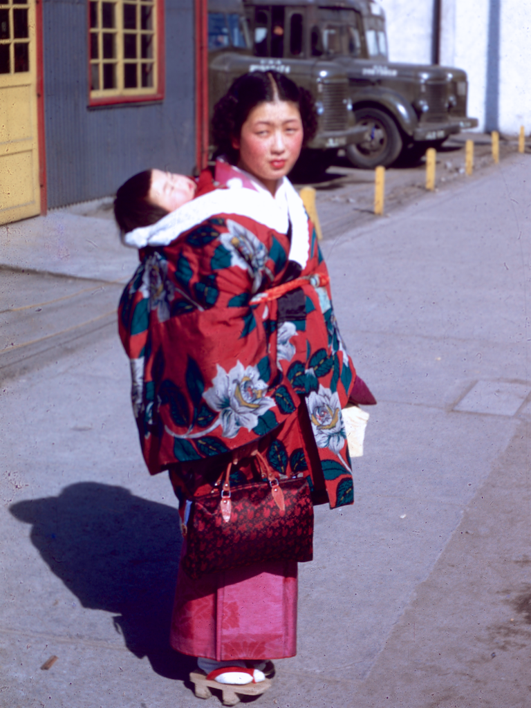 四十年代后期的日本,美国军官拍摄