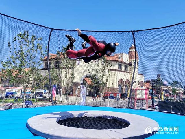 刺激!啤酒城"飓风来袭"风洞里体验飞行快感