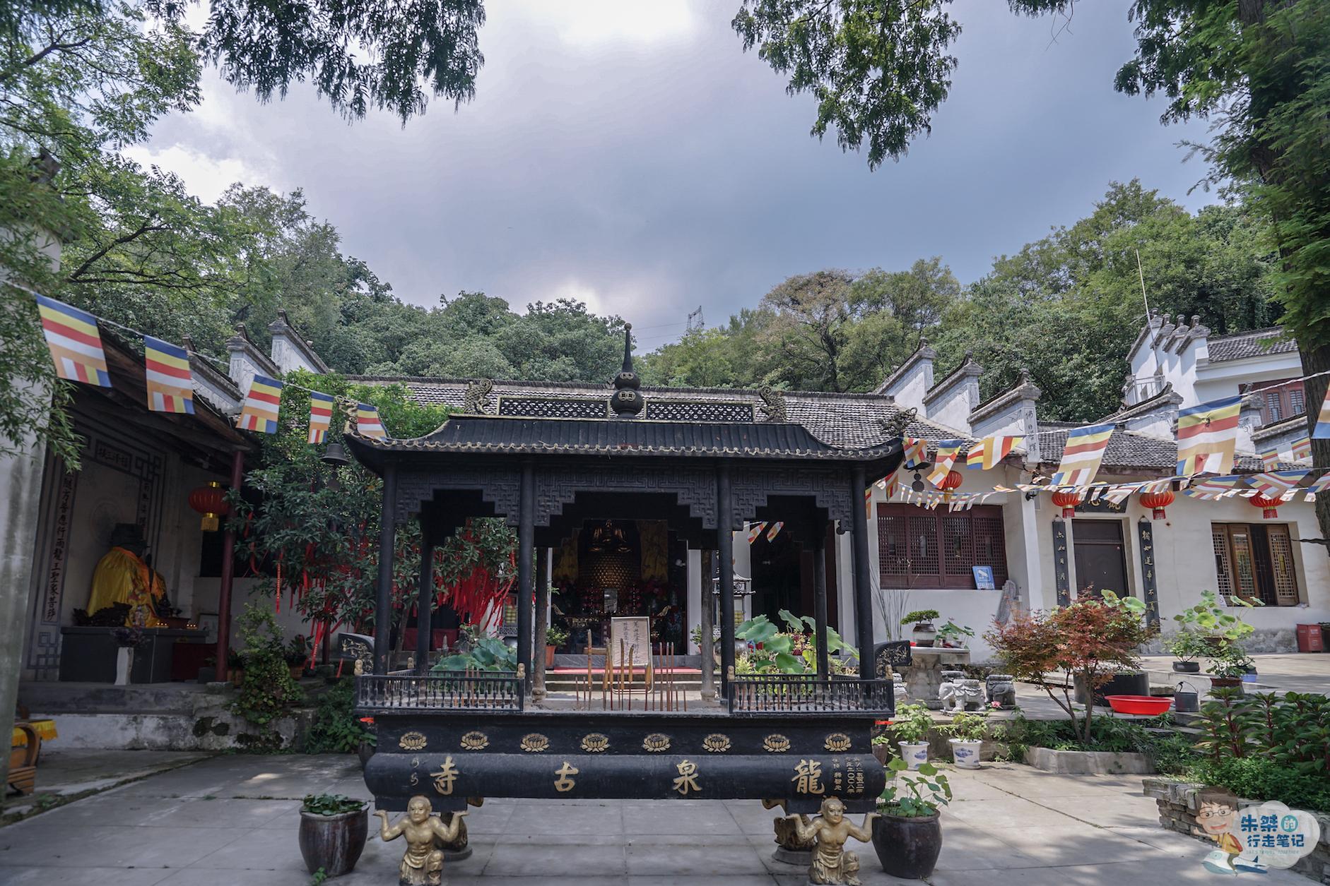 皖中地区最古老的寺庙,距今已有1700多年历史,名字却鲜为人知