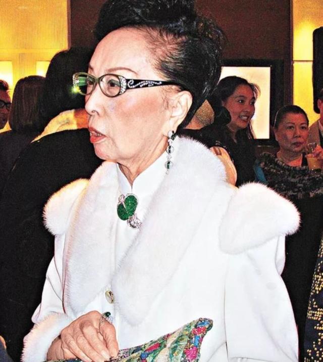 富过李嘉诚她才是香港真正的豪门贵族
