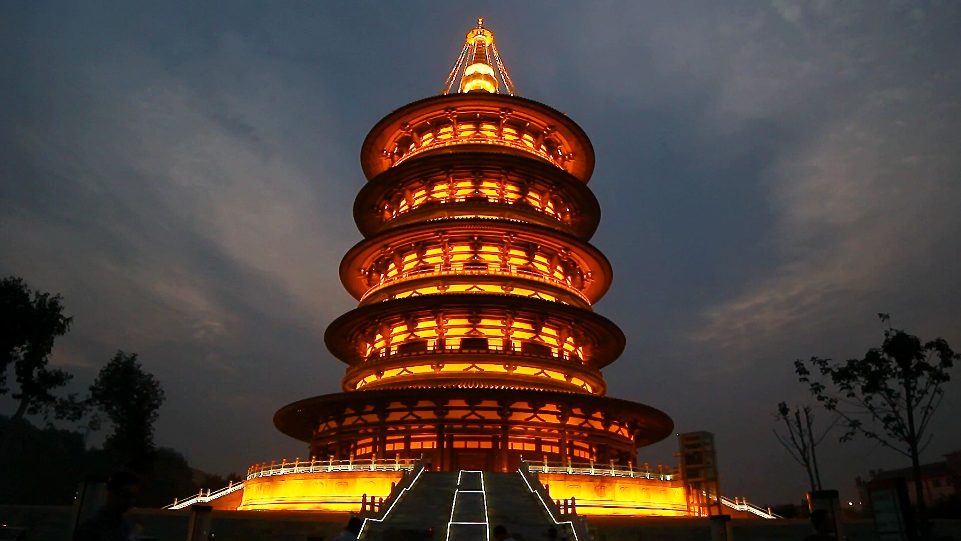 河南唯一有望填补2线空白的城市,不是商丘也不是新乡,南阳落榜