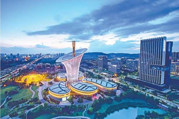 夜景中的武汉未来科技城