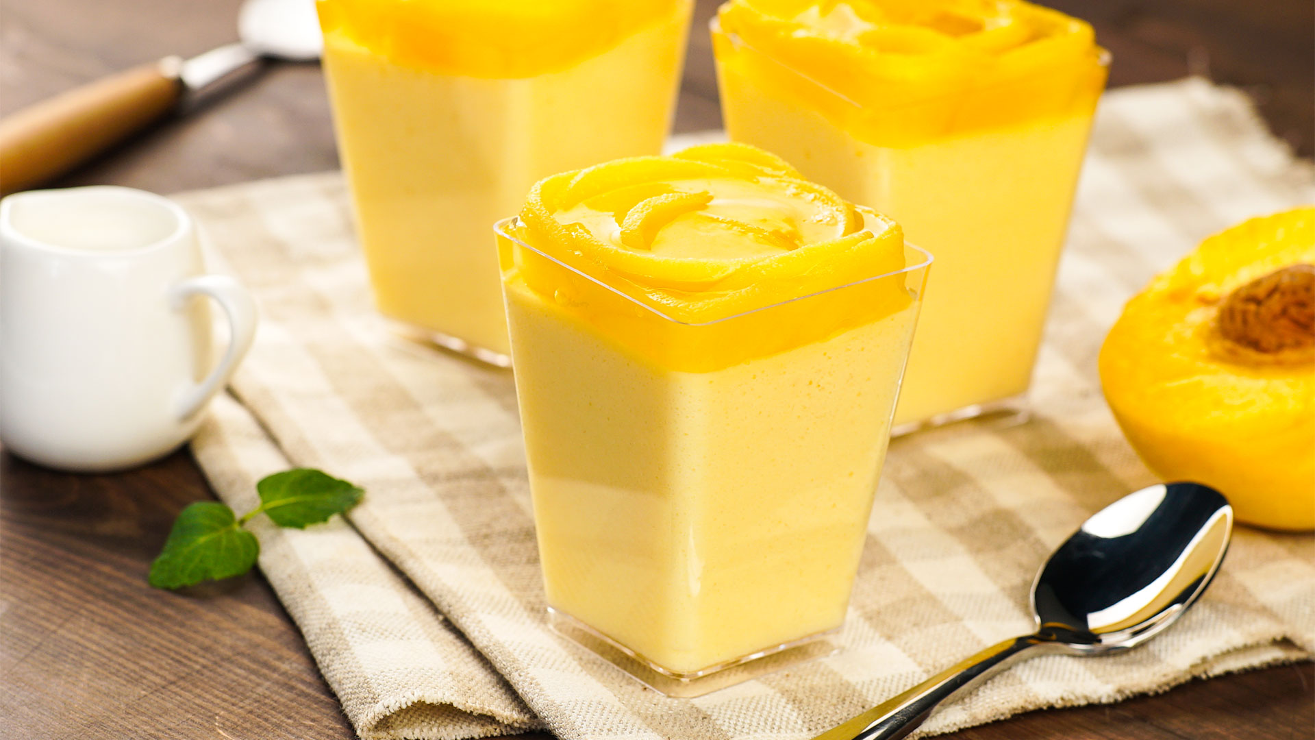 零难度黄桃玫瑰布丁!一次收服ta的眼,胃还有心