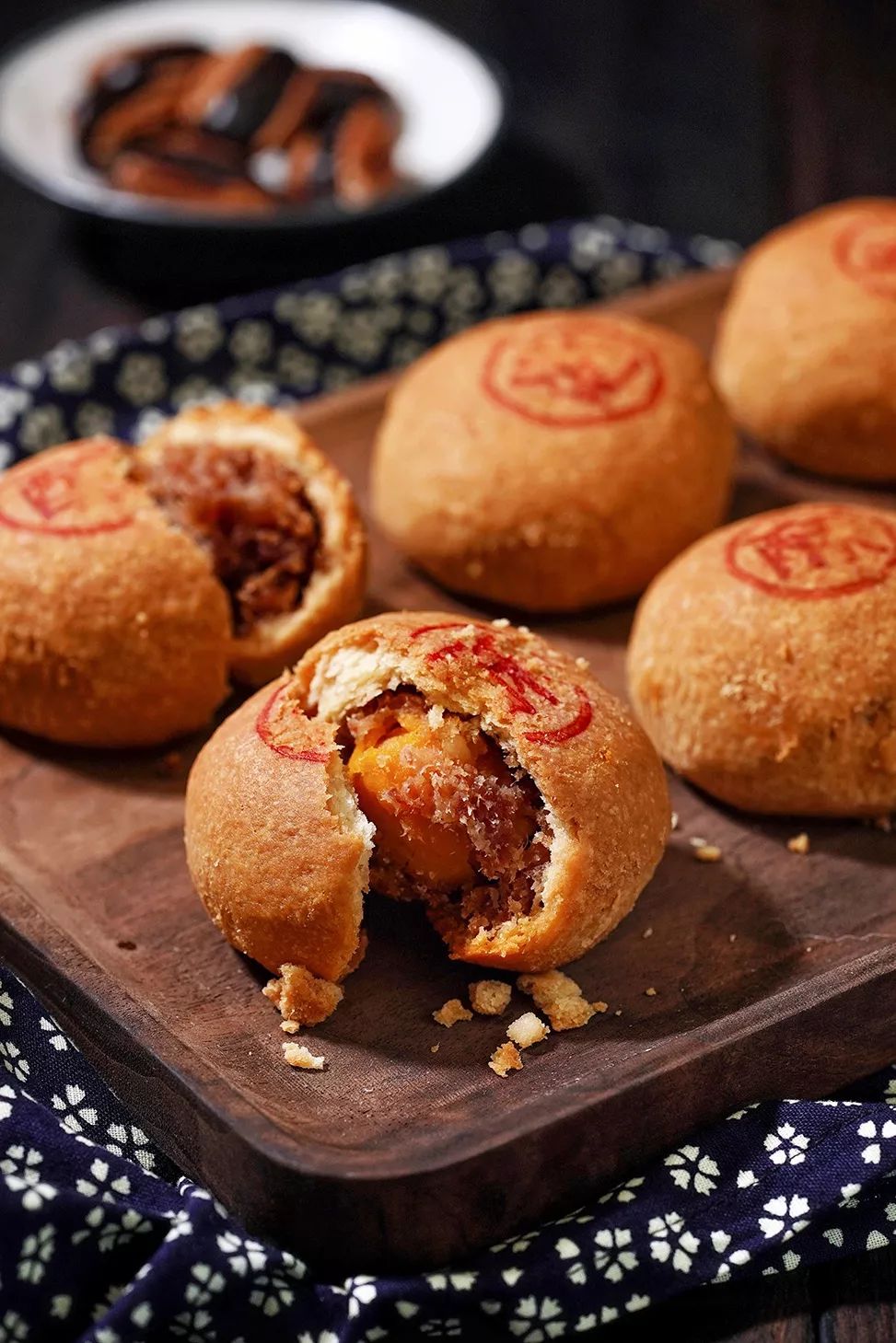 滇式云腿月饼吃过吗?咸甜党不打架了,不用模具就能做