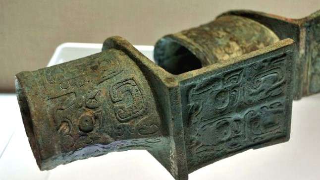 青铜时代青铜车马器大全