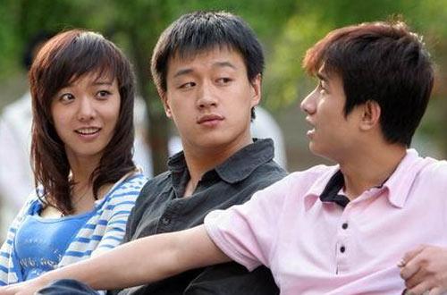 佟大为毕业于上海戏剧学院表演系,2004年凭借电视剧《玉观音》夺得第