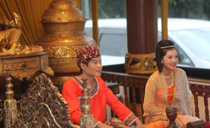 看缅甸富人区姑娘个个貌美如花为何大多单身没人敢娶