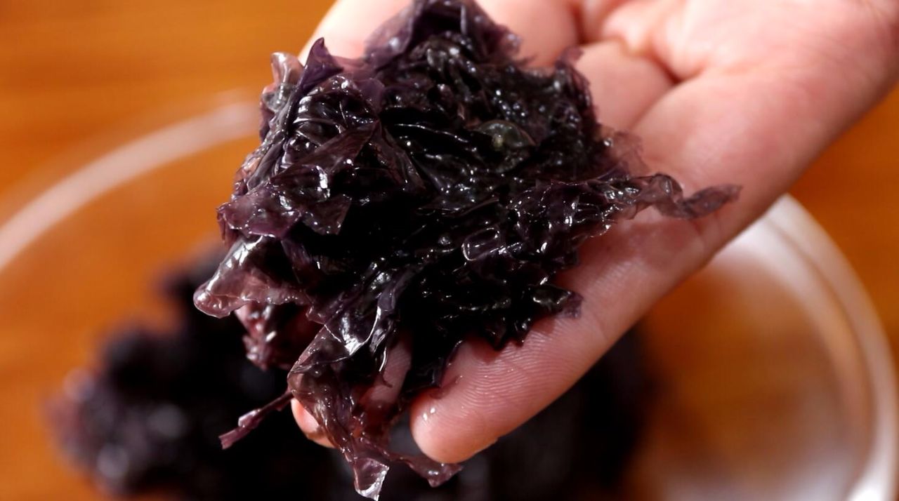 紫菜别只会烧汤喝教你一种新做法喷香酥脆一盘不够吃