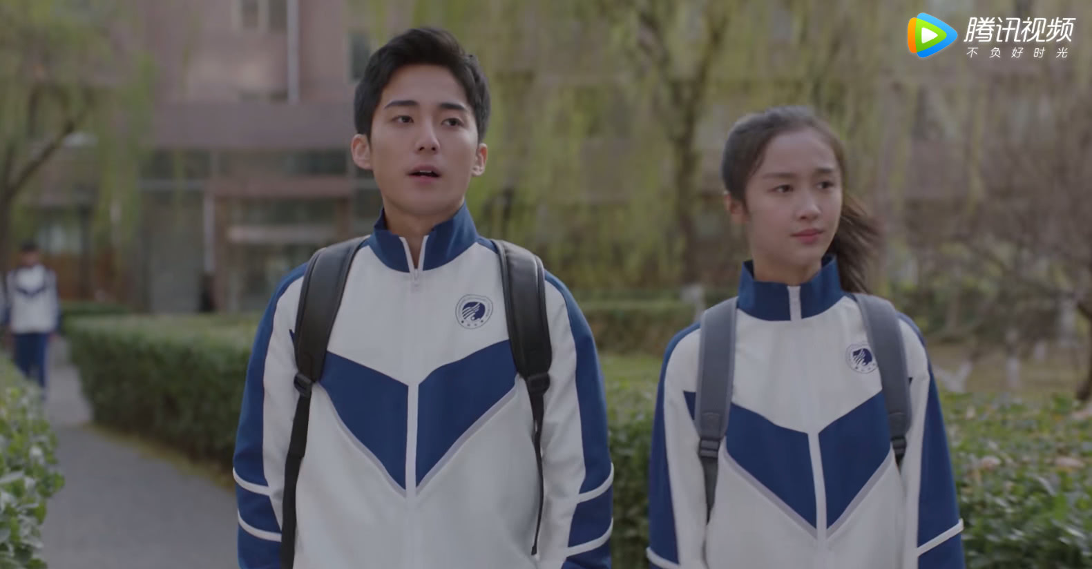 磊儿带着陶子撒欢季杨杨竟在身后变追妻狂魔一个眼神引爆笑