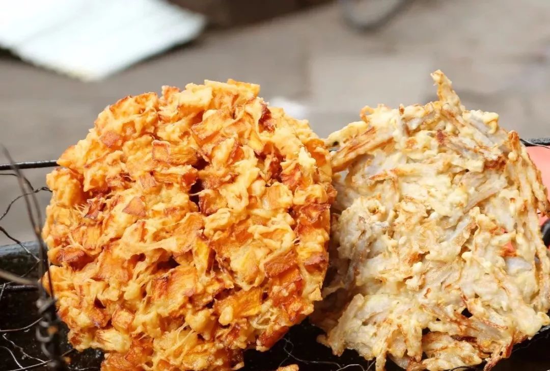 但觅姐的朋友更喜欢藕饼那种更清甜的口感.