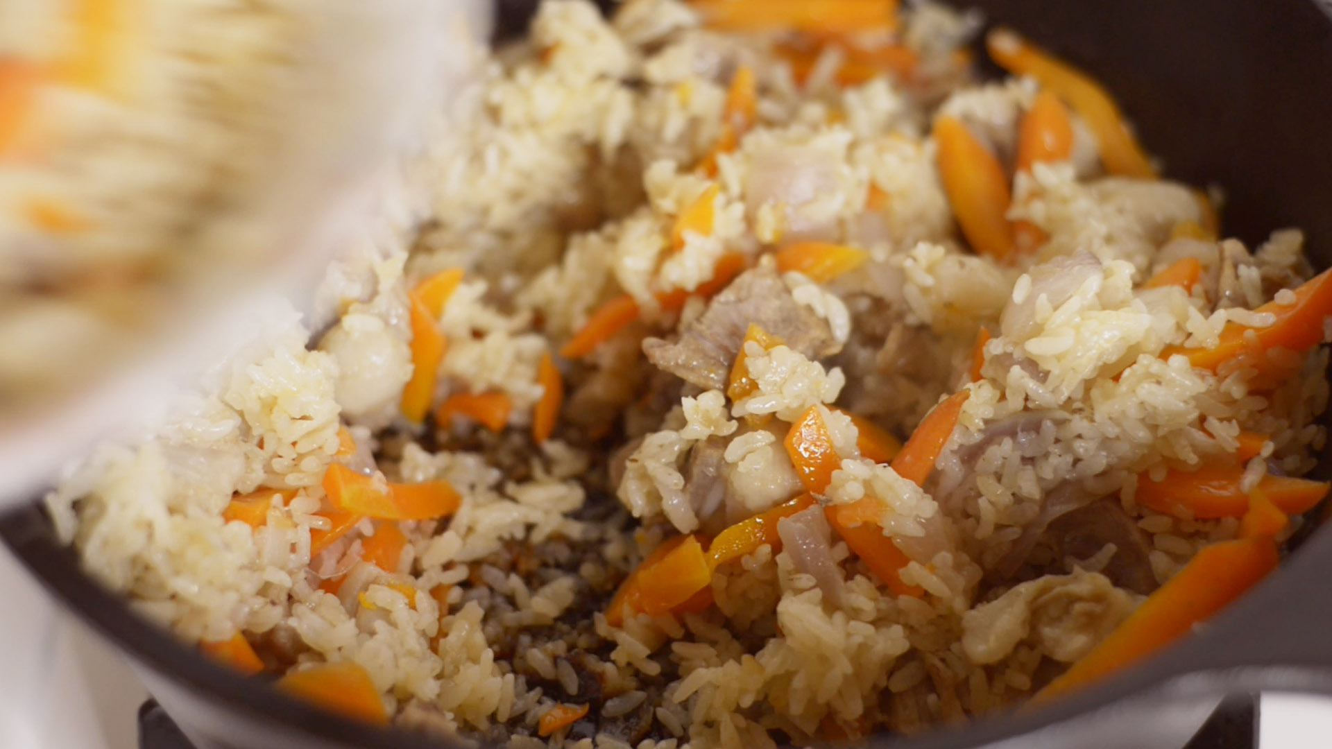 一锅端羊肉手抓饭的做法