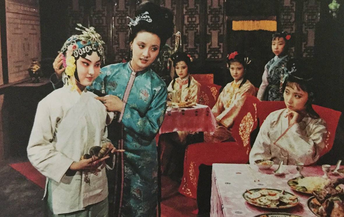 薜宝琴红楼梦里唯一近乎完美的女性