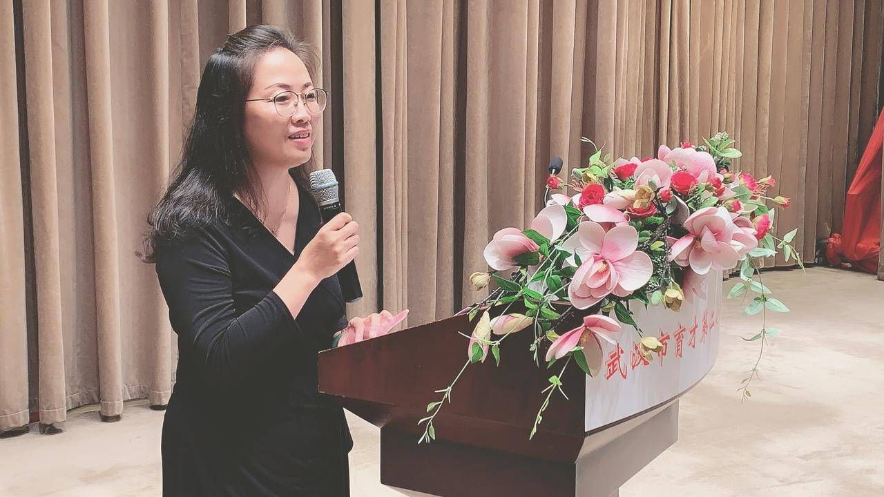 育才二小校长李文华希望家长做孩子的终身教师