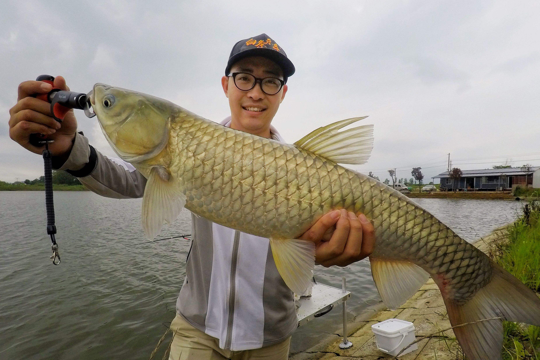 中秋节怎么钓鱼中秋节钓鱼指南把握钓鱼良机多钓鱼钓大鱼