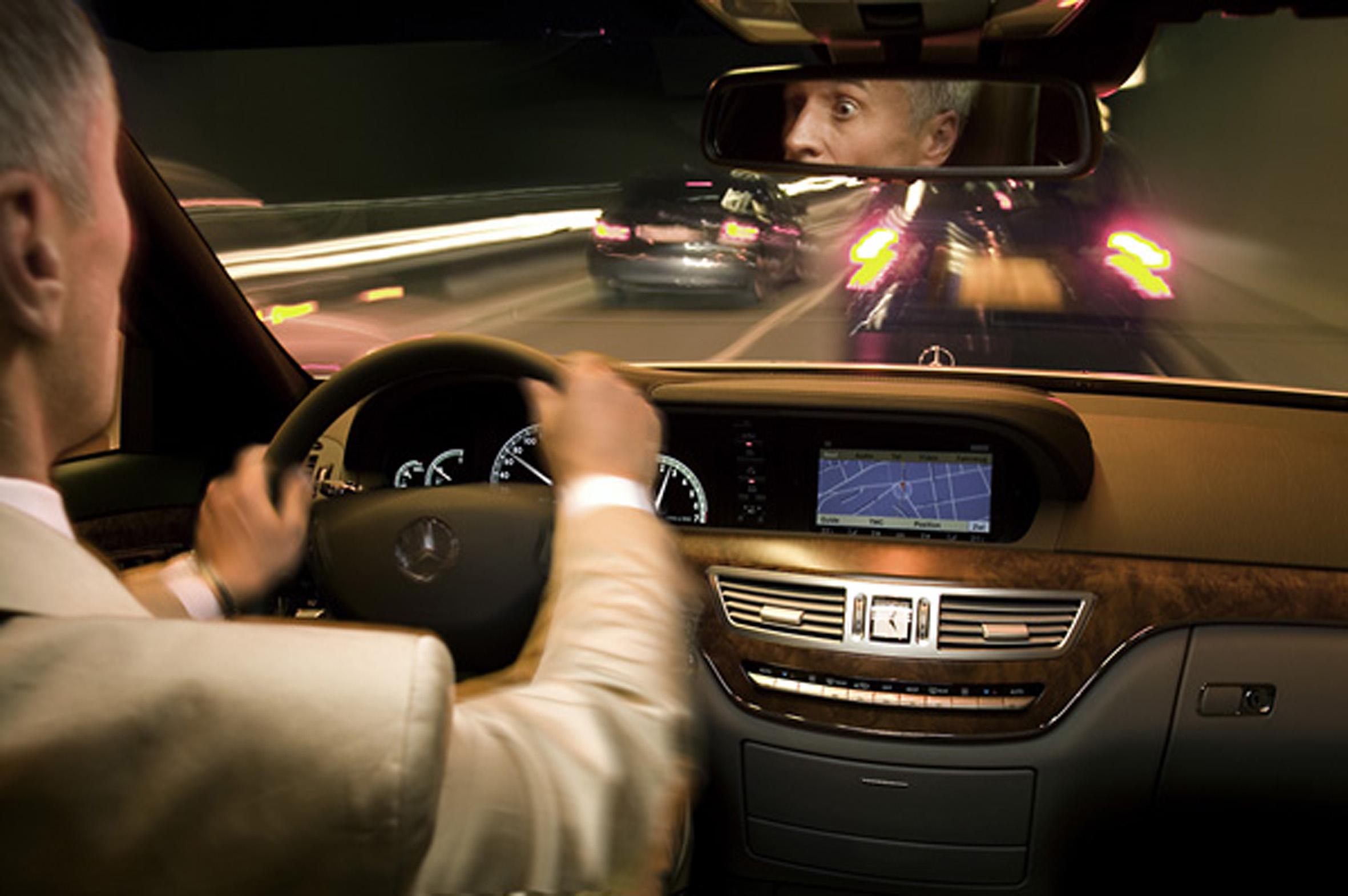 开车跑高速空调开内循环还是外循环开错很危险不懂小心缺氧