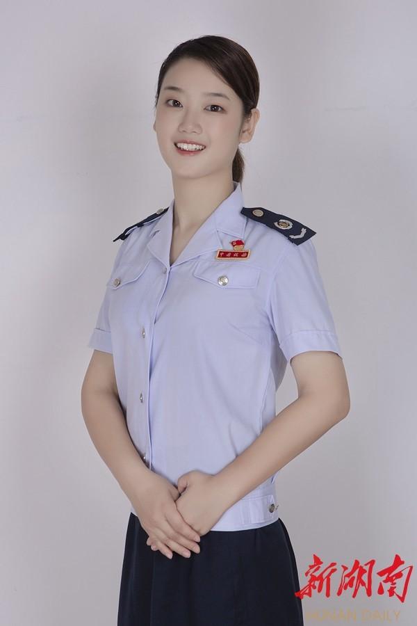 韩佩倩,女,1988年出生,现担任国家税务总局衡阳高新技术产业开发区