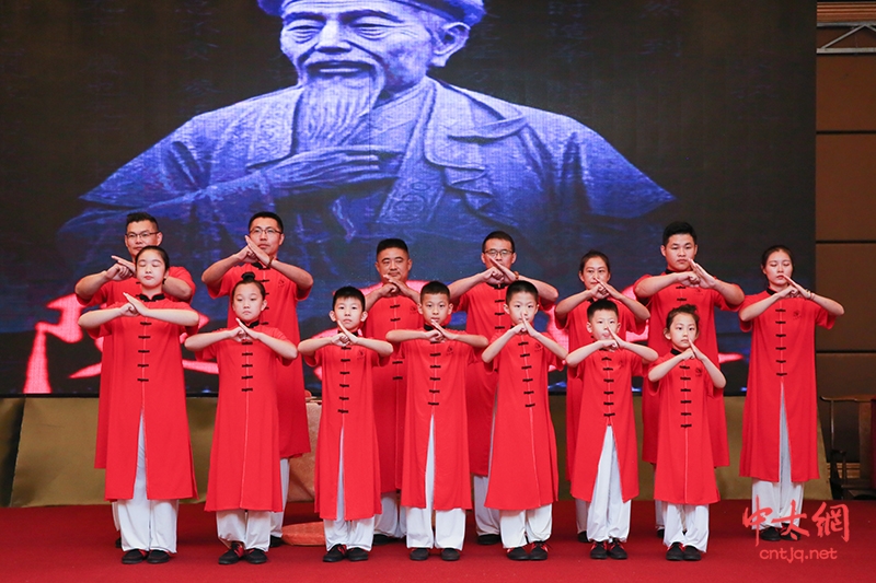 太极名家董黎明弟子拜师答谢宴圆满举行