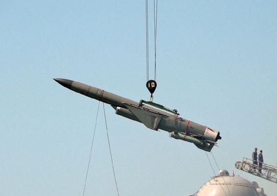 罕见!世界唯一超音速反舰导弹实战战果,竟是防空导弹临时客串