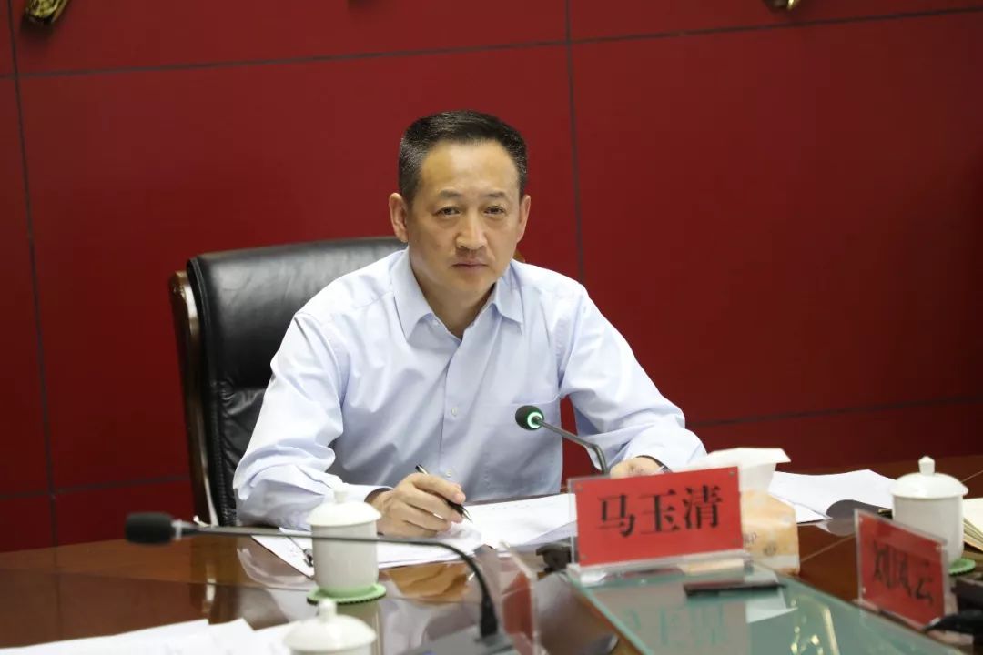 马玉清主持召开东胜区2019年"农民丰收节"专题部署会议