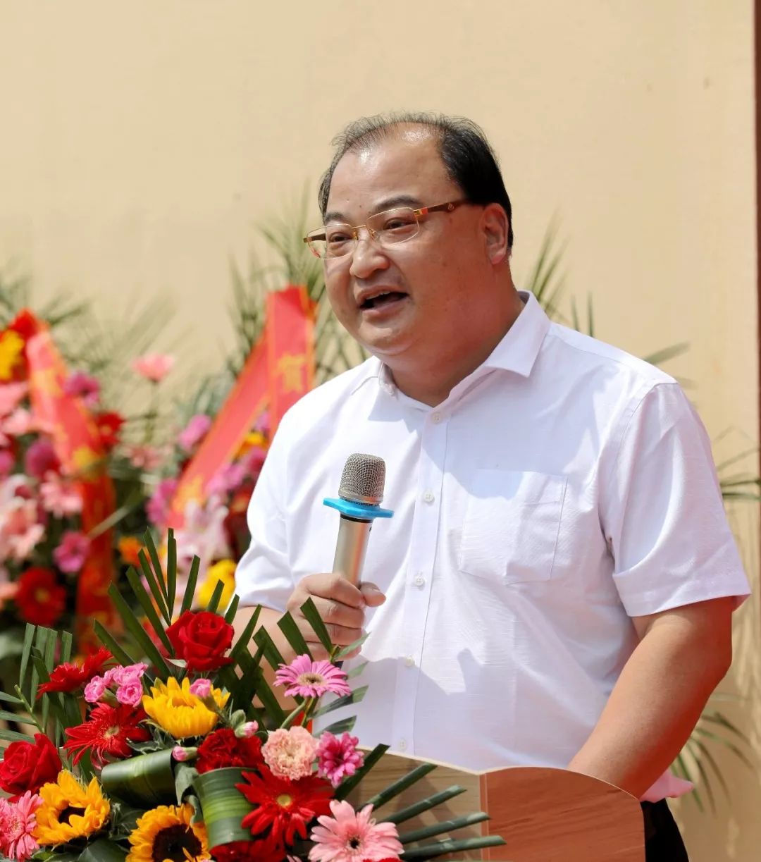 溧阳市住房和城乡建设局局长,市燕山新区党工委书记钱栋致辞