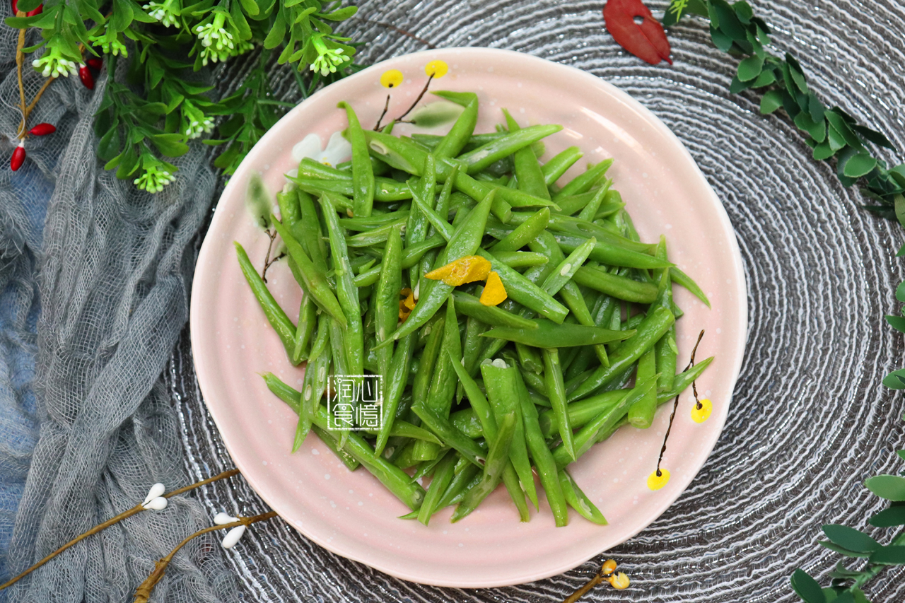 "天然健骨菜"原来是它,隔三差五吃点,腿脚有力,上5楼不费劲