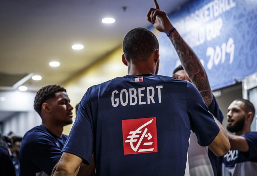 【健篮球】科比预言成真！美国队翻车，法国创历史，我有一种错觉和一丝惊喜