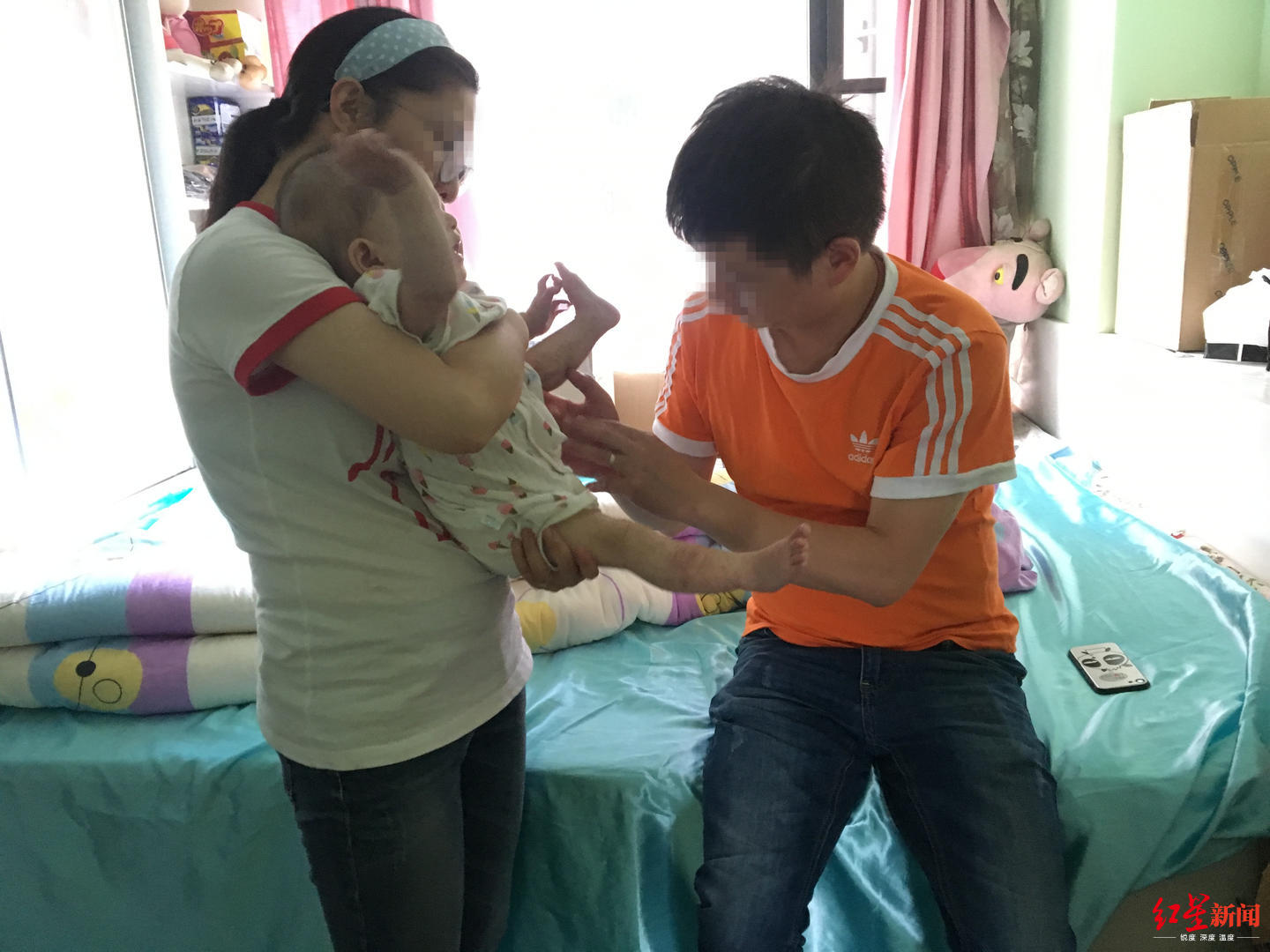 「红星新闻」出生就患“怪病”，母亲卖香皂救女：今天也是为小丸子加油的一天