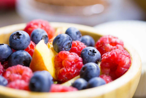 【快速问医生】维生素C泡腾片可以长期吃吗，若想补充维生素C，应从何下手