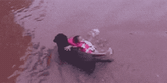 「经济日报」这世界，总有人在默默地爱着你