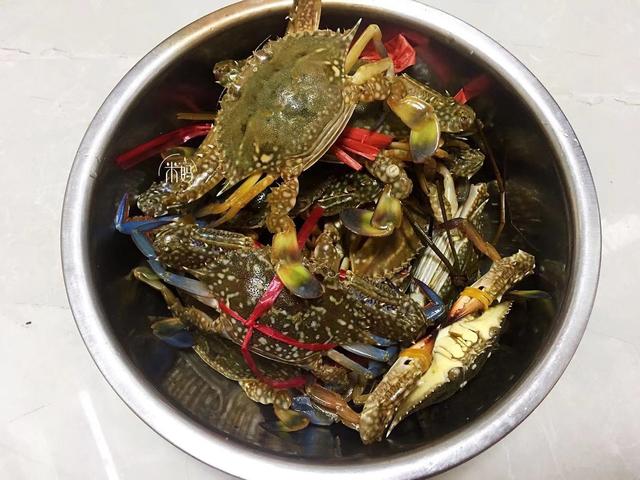 「米妈美食记」中秋吃它正肥美，30块钱1斤，简单一炒特鲜美，高营养又解馋