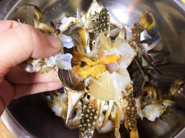 「米妈美食记」中秋吃它正肥美，30块钱1斤，简单一炒特鲜美，高营养又解馋