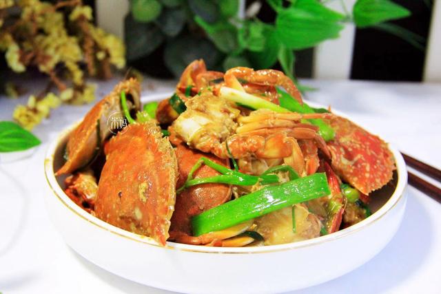 「米妈美食记」中秋吃它正肥美，30块钱1斤，简单一炒特鲜美，高营养又解馋