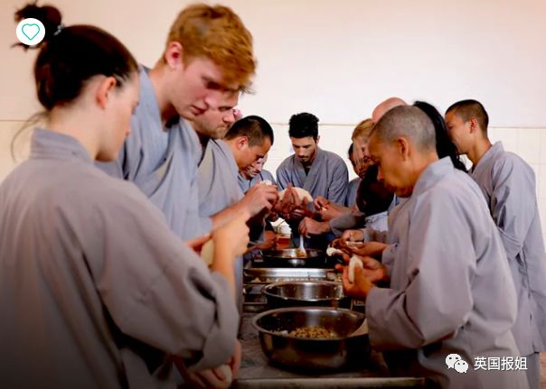 英国报姐■这群外国人在少林寺学完功夫，回国都没人敢惹了……