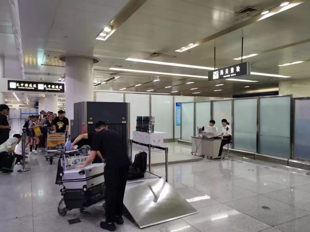 「海关发布」国门生明月，天涯共此时