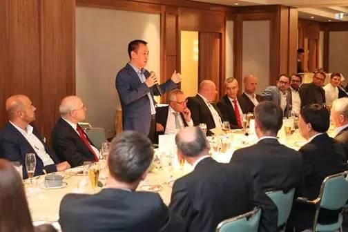 【楚天都市报】朋友圈的“德国饭局”背后：许家印为恒驰布了一个宏大的局