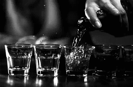 「科普中国」注意！吃药时千万不能吃这些食物，严重可能危及生命！
