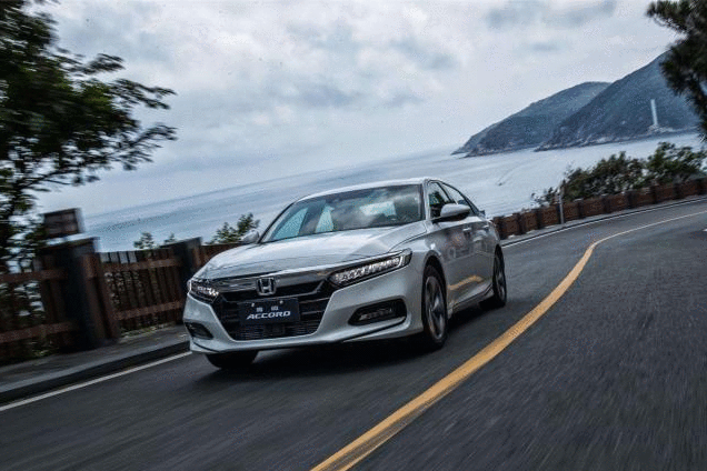 【中国质量万里行】雅阁、凯美瑞和天籁谁换代最成功？一个加价卖断货，一个却卖不动