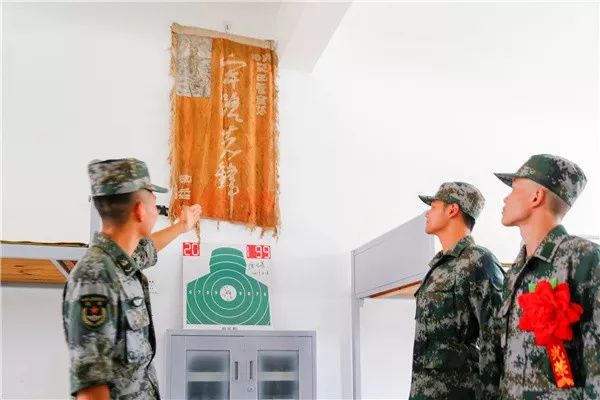 「人民陆军」给新兵家长捎个信，您孩子的新家很温暖