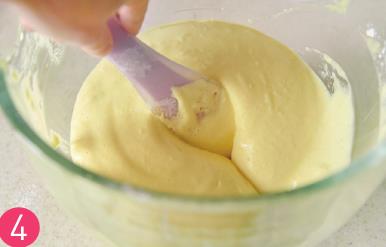 「美食与生活」网红肉松小贝，在家轻松做，满满的肉松，越嚼越香，忍不住舔手指