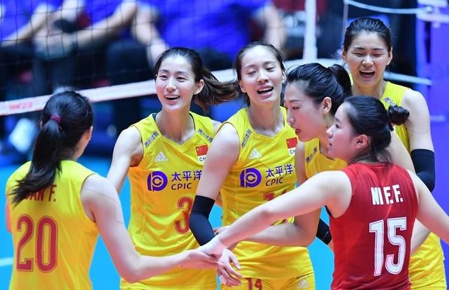 [老陈聊体育]迎首支劲敌！从选人可看出郎平态度，为啥刘晏含、郑益昕落选了？