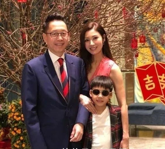 【BTV文艺频道】号称“顶级女神”的她50岁复出 片酬半个亿？