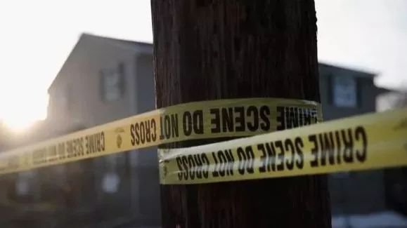 「半岛晨报」妇科医生去世后，家中搜出2000多具尸体