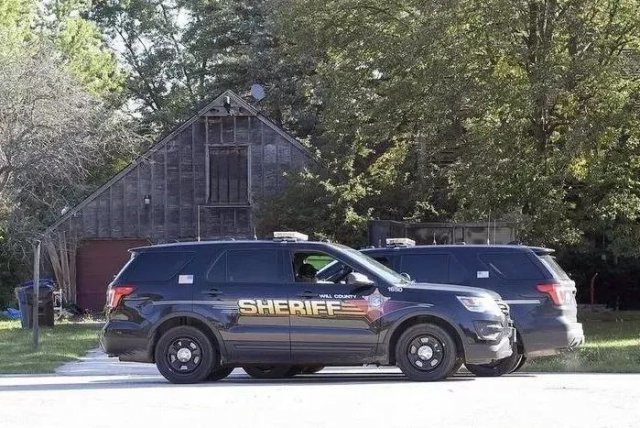 「半岛晨报」妇科医生去世后，家中搜出2000多具尸体