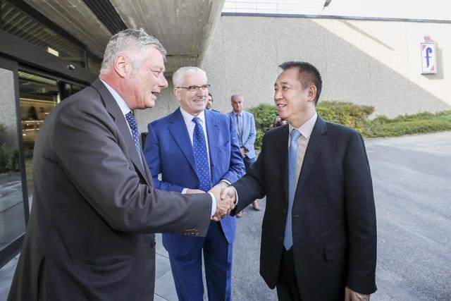 【宿迁网】“劳模”许家印为造好车中秋不休假，德国行后又赴意大利考察