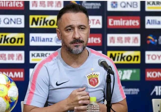 上港外援一进一出成赛季转折新援成锋线负累重建应提上议程