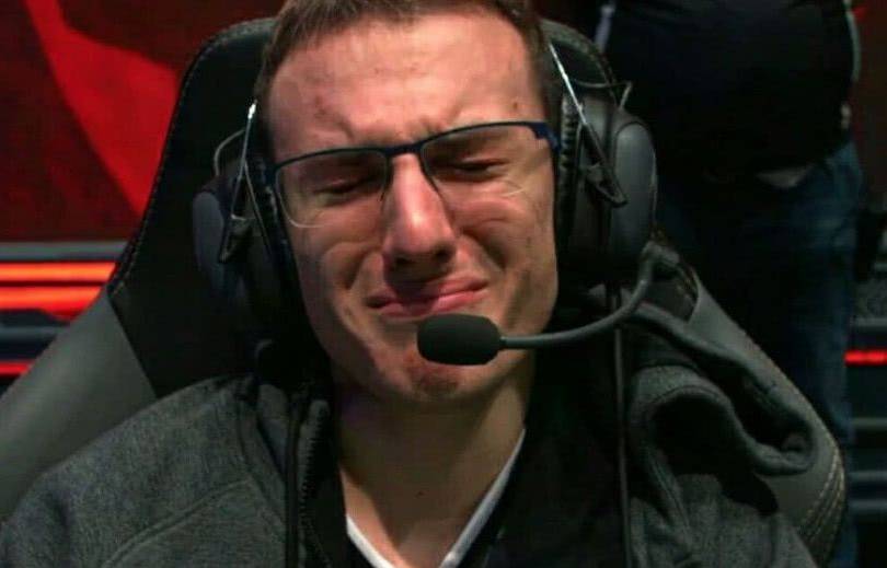 管大校情敌再进世界赛欧成霞大发神威今年采访还是余霜